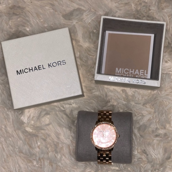 MICHAEL Michael Kors Argyle Logo Bracelet Watch main image 4